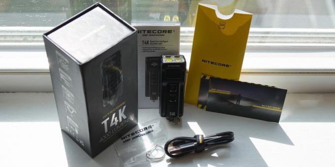 كل شيء في صندوق Nitecore T4K