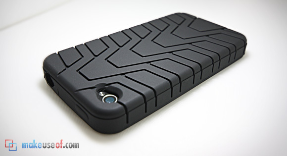 Elago Tyre Silicon Case For iPhone 4 Review و Giveaway Silicon3