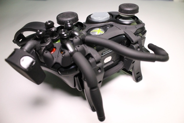مراجعة Avenger Elite Defcon F4 و Giveaway Avenger Elite Elite Defcon F4 Xbox Controller مراجعة 11