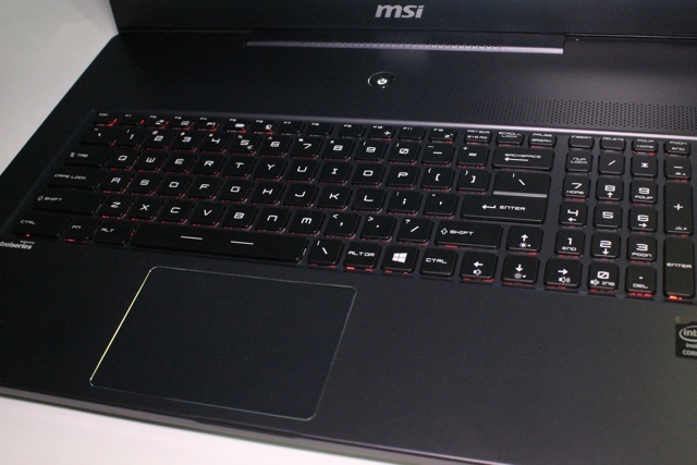 مراجعة الكمبيوتر المحمول MSI GS70 StealthPro-024 و Giveaway MSI GS70 StealthPro 024 مراجعة الكمبيوتر المحمول 3