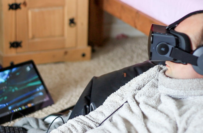 مراجعة سماعات الرأس Aukey Cortex 4K VR