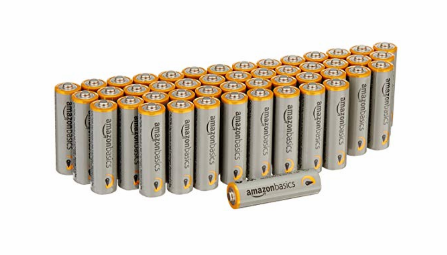 10 منتجات AmazonBasics التقنية التي تعد في الواقع بطاريات أساسية جيدة من أمازون