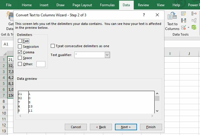 افصل النص في الخلايا إلى أعمدة في Excel.
