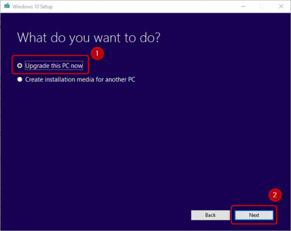 ترقية windows-10 في المكان