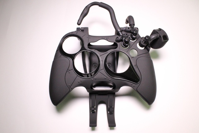 مراجعة Avenger Elite Defcon F4 و Giveaway Avenger Elite Elite Defcon F4 Xbox Controller مراجعة 3