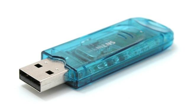 عصا بيانات USB