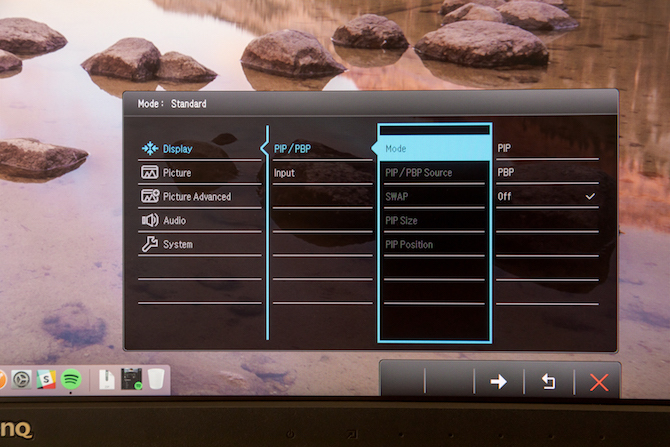 القائمة بينكيو EX3203R الشاشة