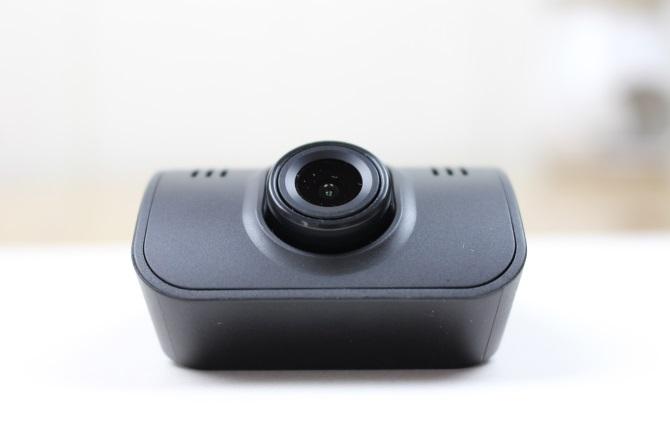 Yi Mini Dashcam: Yi تواصل السيطرة على نهاية الميزانية لكل شيء Yi Mini Dashcam 4