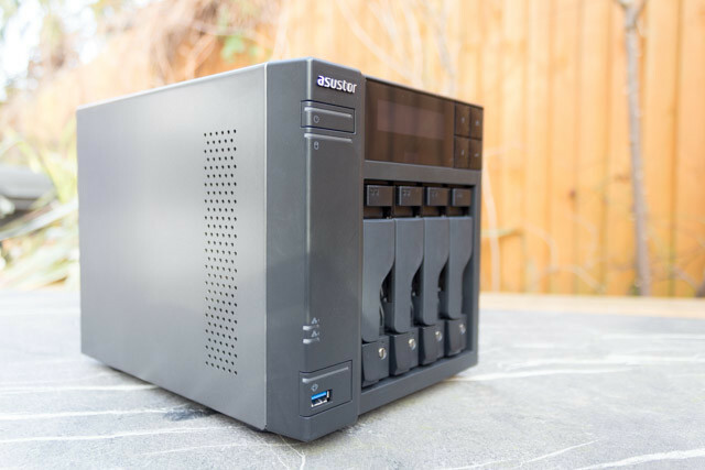 asustor as7004t nas - تصميم نظرة عامة