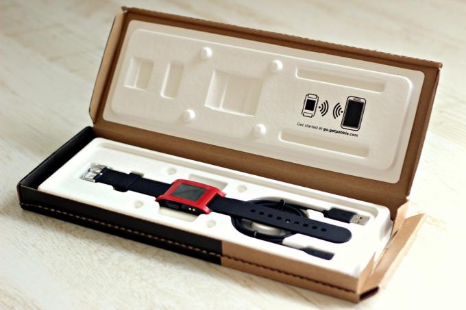 حصاة استعراض smartwatch