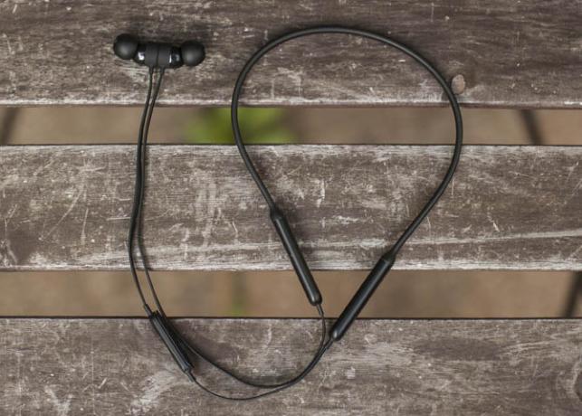BeatsX Review & Giveaway: أفضل سماعات آبل على الإطلاق؟ حلقة بيتسكس