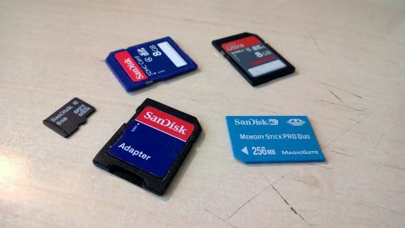 بطاقات muo-oldsdcard