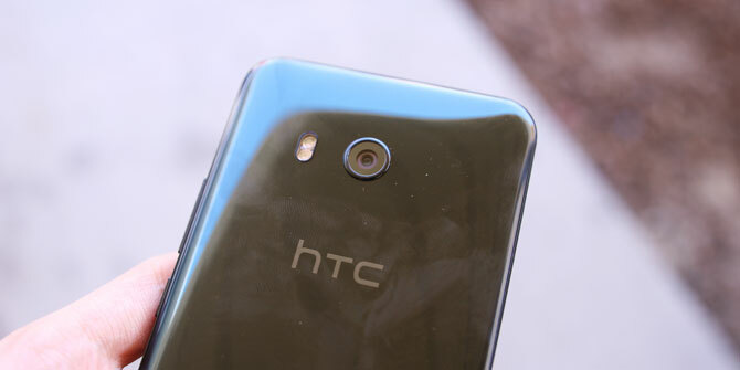 مراجعة HTC U11: تعريف Mediocrity htc 2