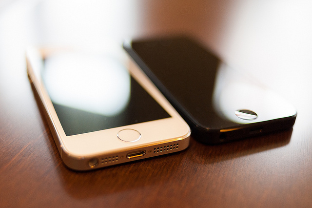 كل ما تحتاج لمعرفته حول فتح فون 2iphones
